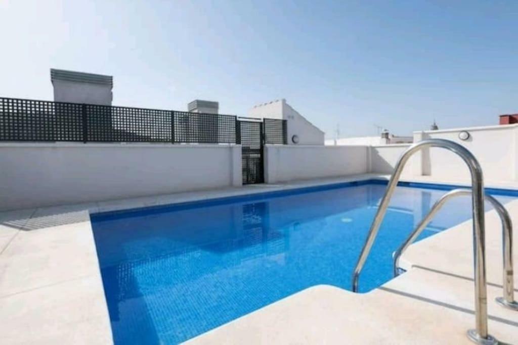 Lejlighed Penthouse & Pool Center